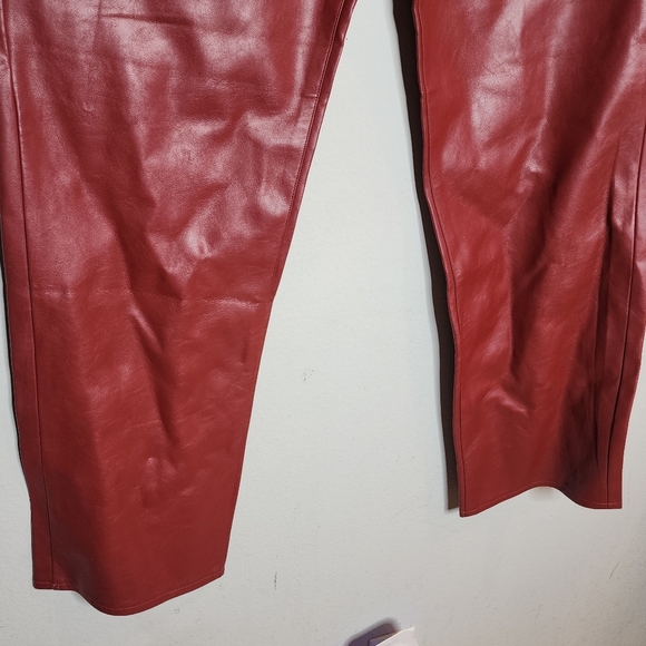 NWT Pistola Red Faux Leather Cassie High Rise Straight Pant Carmine Size 31 (12) - Picture 14 of 16